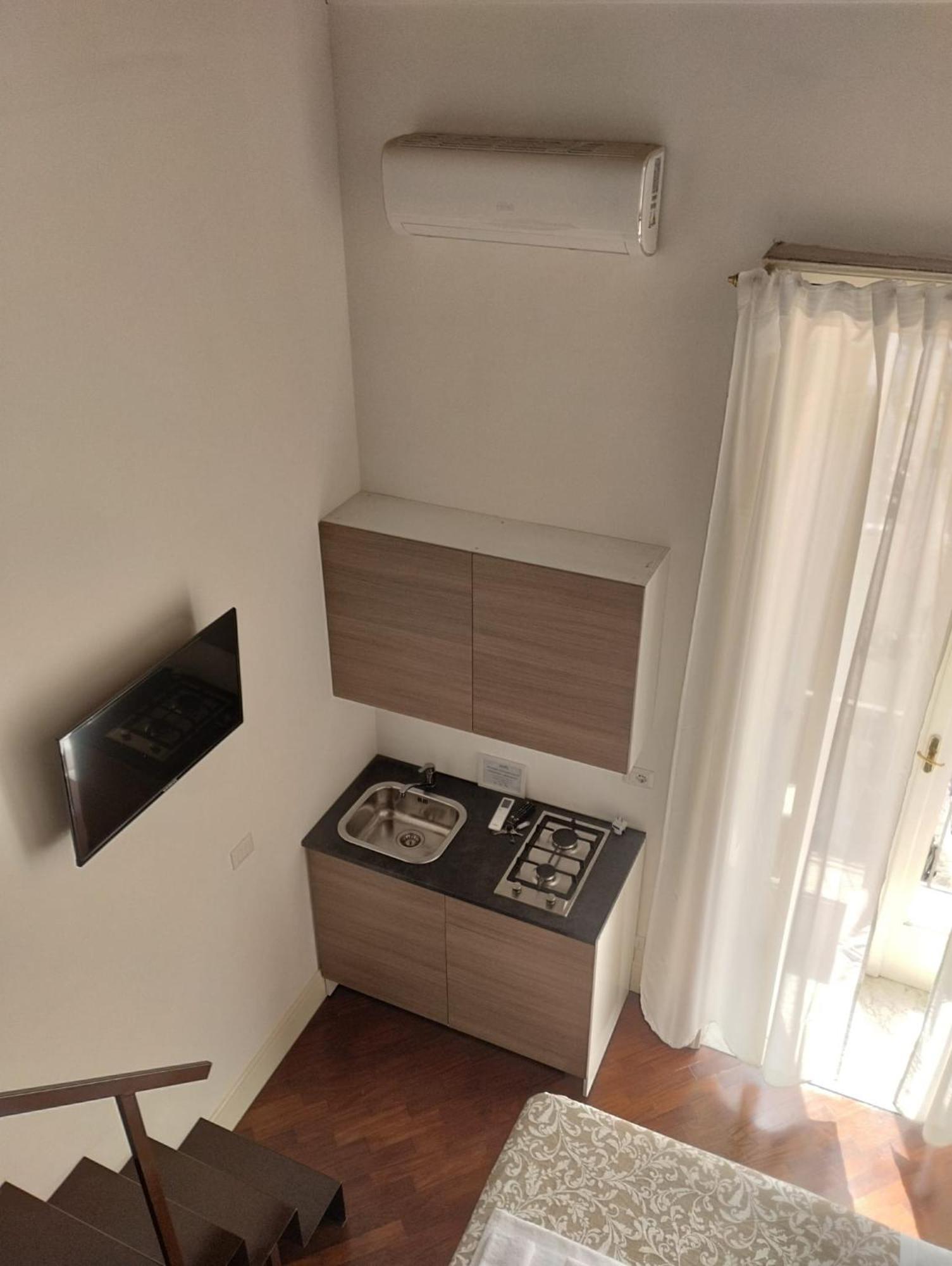 Residence E Appartamenti Cavallerizza Neapel Exteriör bild
